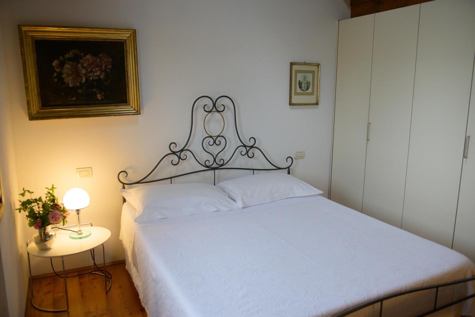 Palazzetto Ardi Bed & Breakfast Torri di Confine Luaran gambar