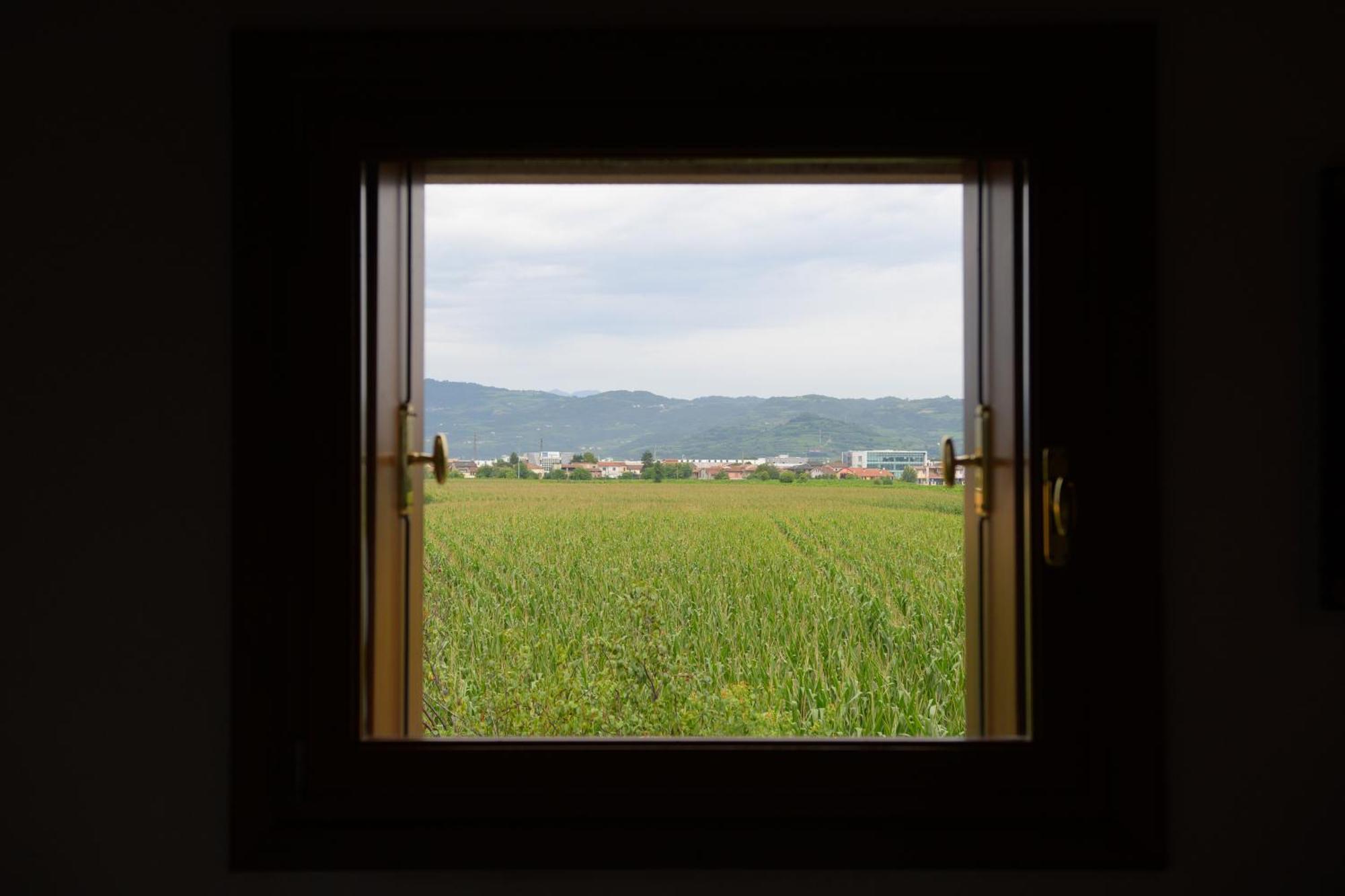 Palazzetto Ardi Bed & Breakfast Torri di Confine Luaran gambar