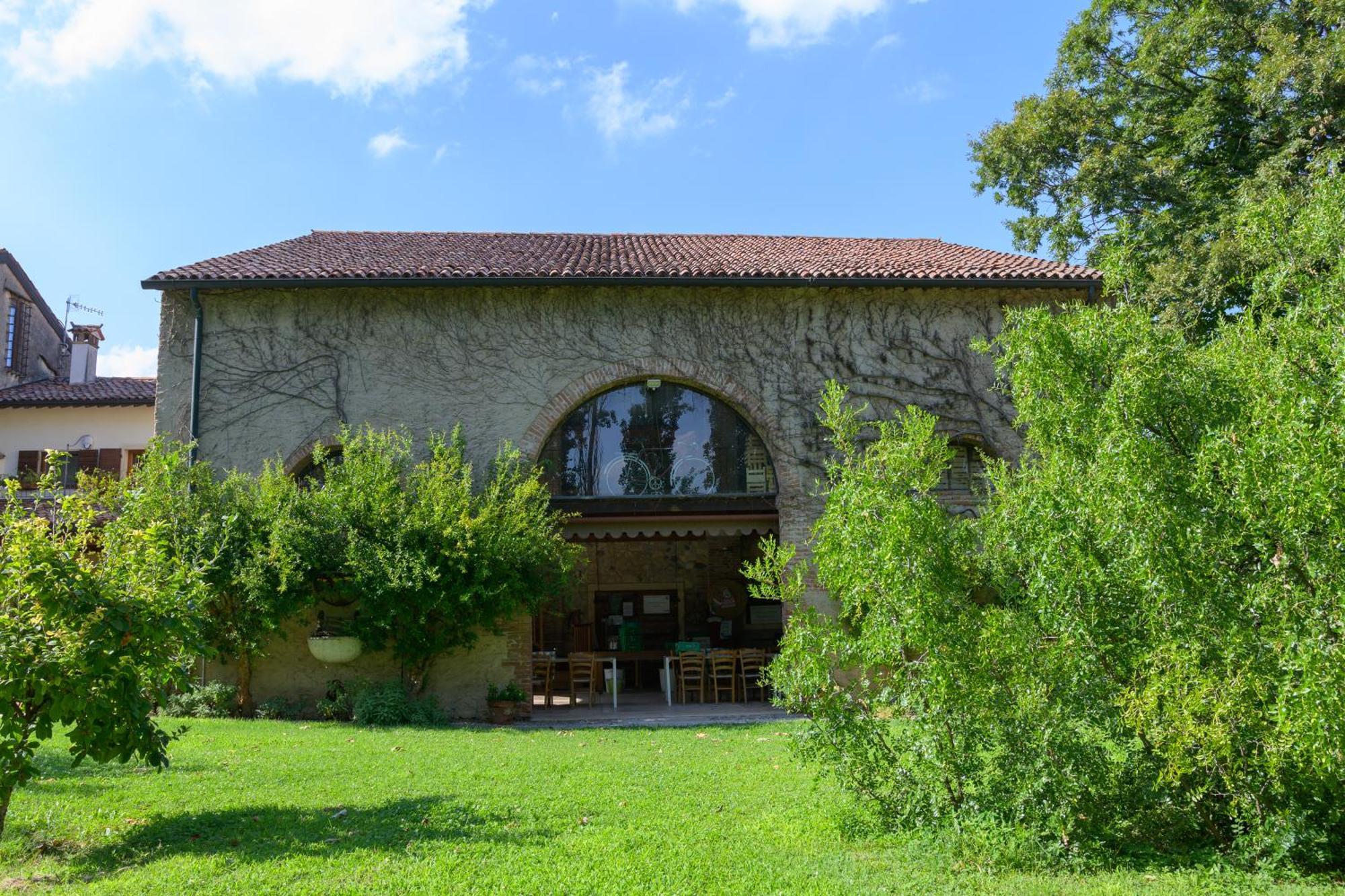 Palazzetto Ardi Bed & Breakfast Torri di Confine Luaran gambar