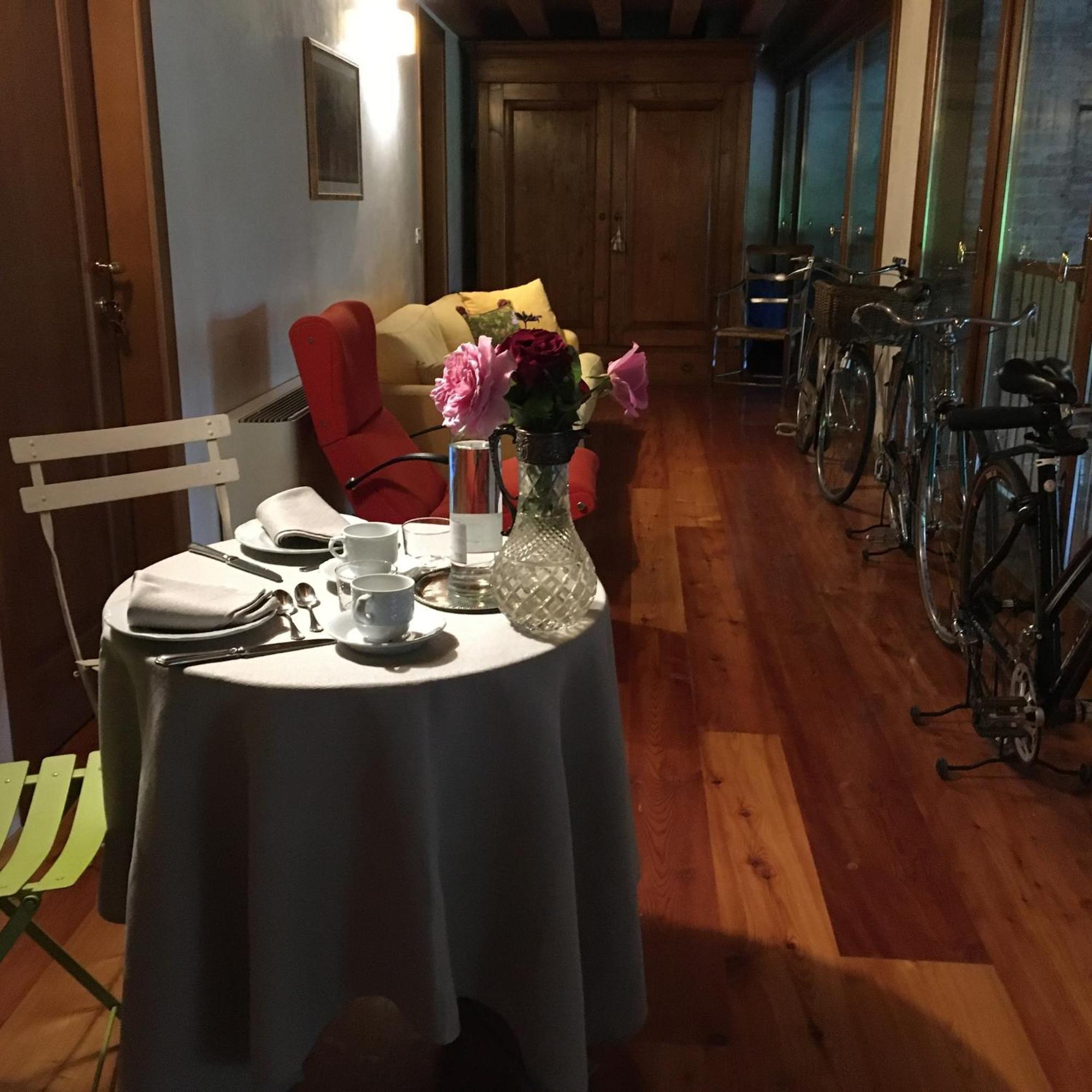 Palazzetto Ardi Bed & Breakfast Torri di Confine Luaran gambar