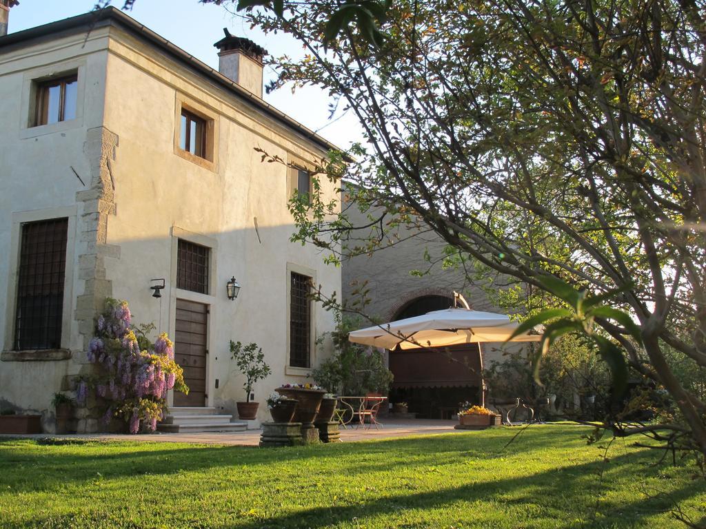 Palazzetto Ardi Bed & Breakfast Torri di Confine Luaran gambar