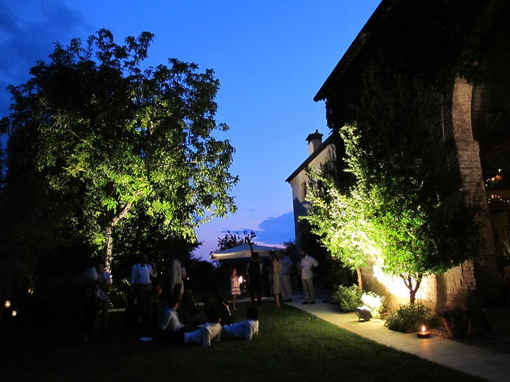 Palazzetto Ardi Bed & Breakfast Torri di Confine Luaran gambar