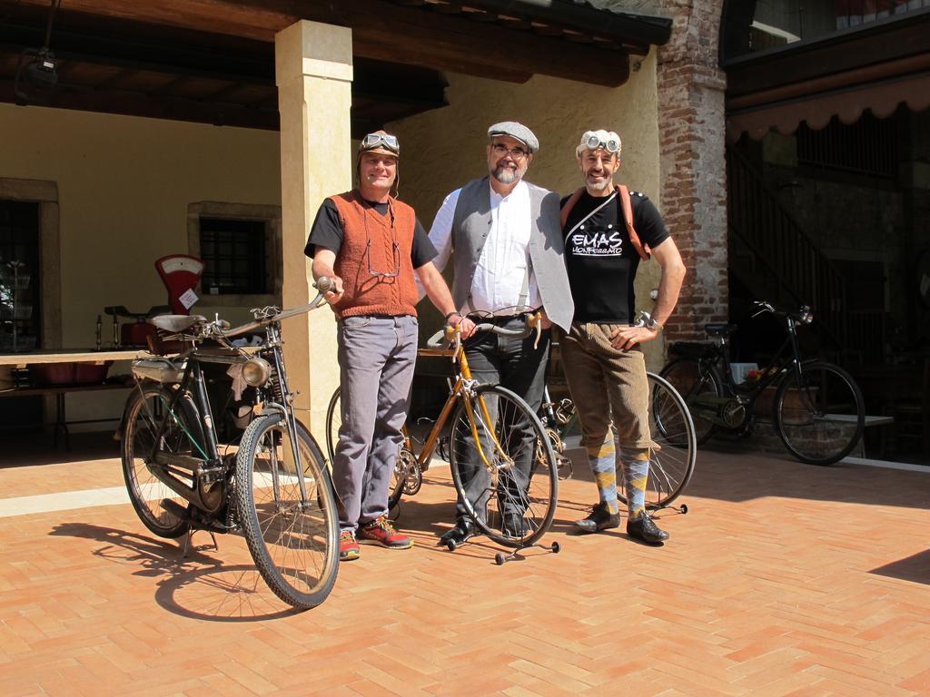 Palazzetto Ardi Bed & Breakfast Torri di Confine Luaran gambar